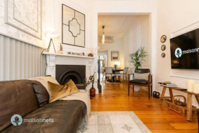 2 Bedroom House with Courtyard and Aircon Sydney